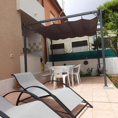 Principessa E Ranocchio Apartment กุสโตนาชี ภายนอก รูปภาพ